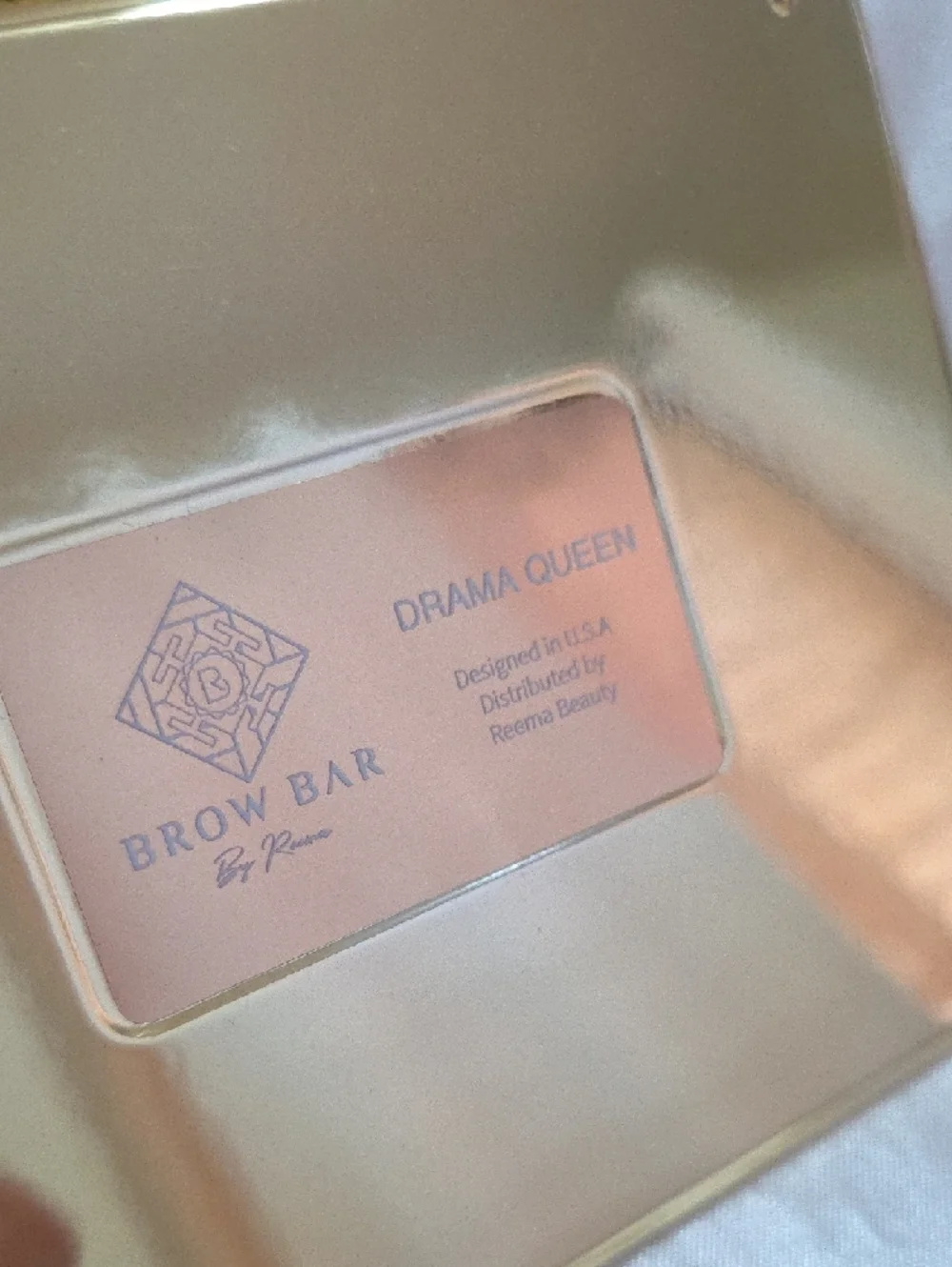 Face Kit Drama Queen Neutral & Warm Eyeshadow Palette in Bronze and Peach